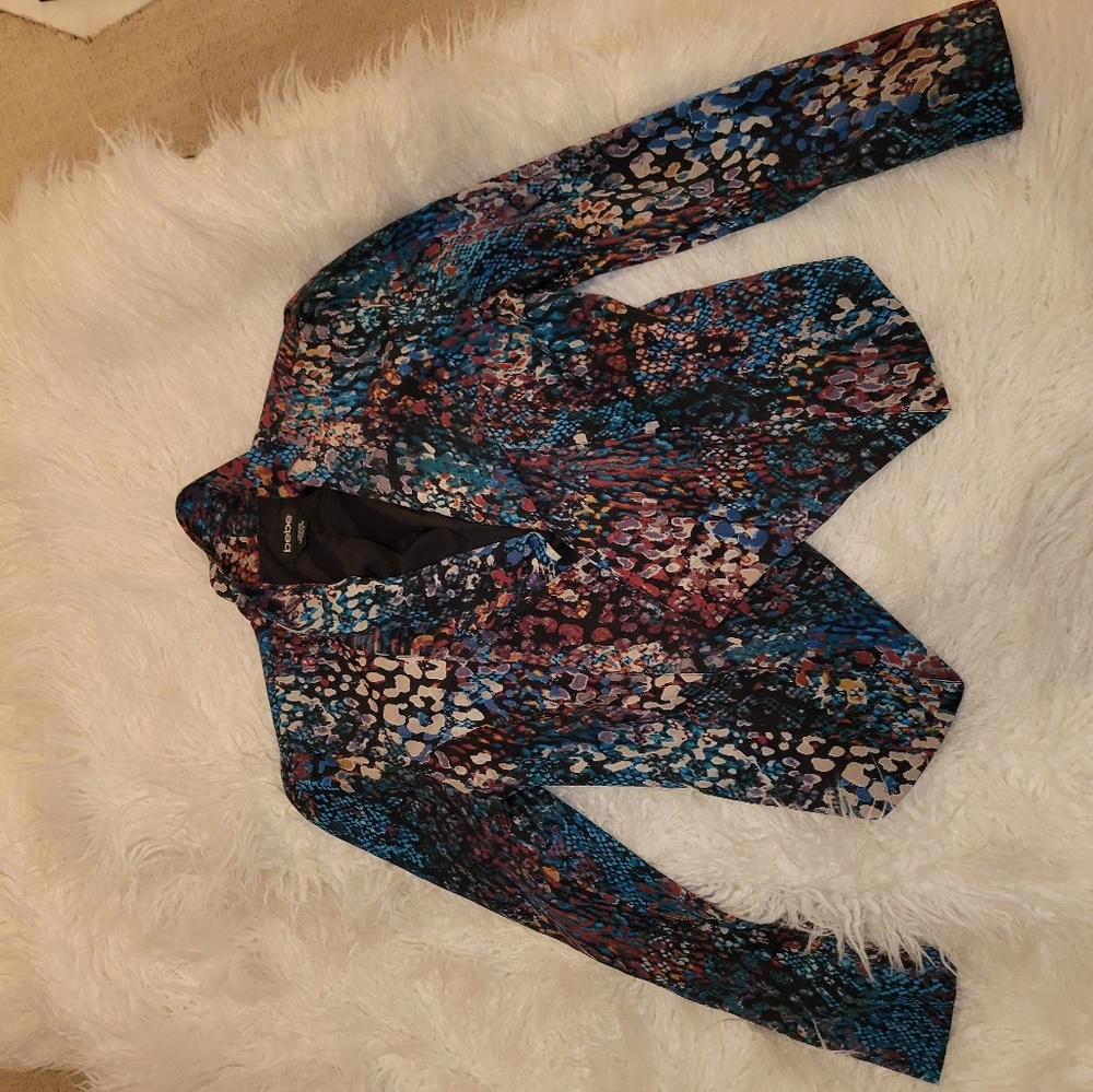 Jacket - Picture 7 of 8